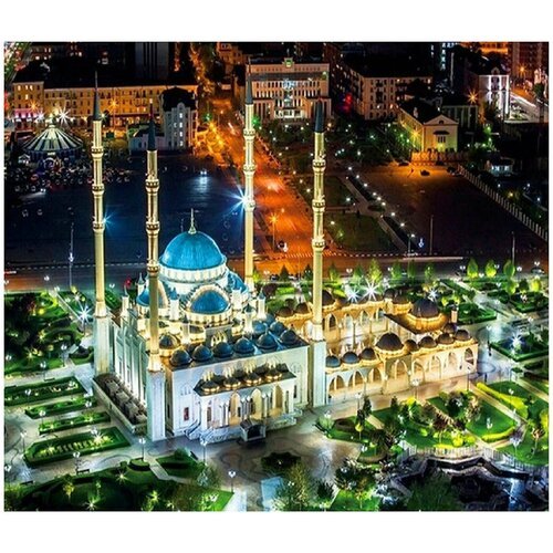 Алмазная мозаика на подрамнике 40х50 'Мечеть 'Сердце Чечни' / Картина стразами