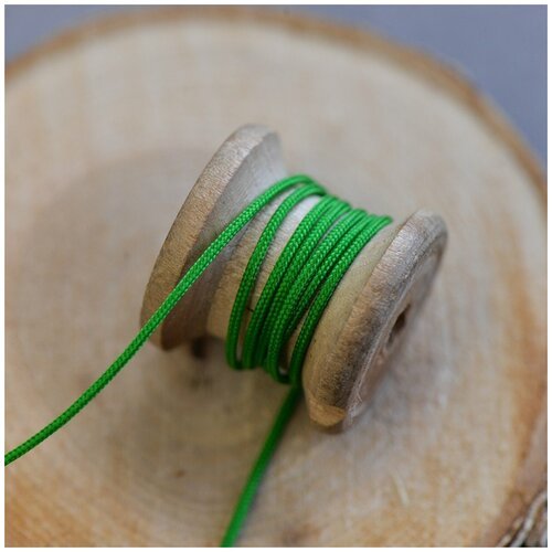 Шнур полиэстер 25 метров для рукоделия / браслетов, цвет травянистый зеленый, 1 мм