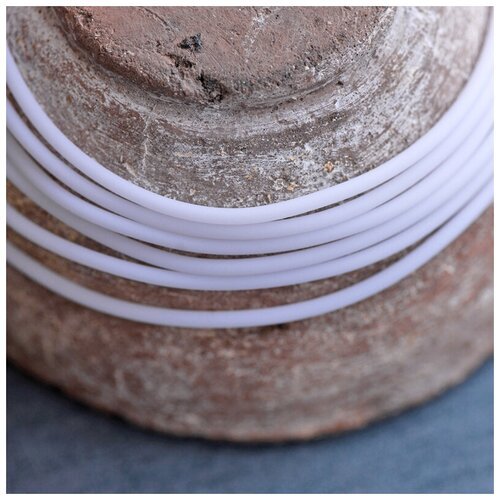 Шнур каучуковый резиновый диаметр 2 мм 12 метров круглый с отверстием, для рукоделия / браслетов, белый