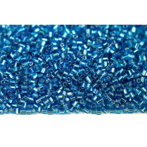 Бисер чешский PRECIOSA рубка 11/0 67030 голубой, серебряная линия внутри, 50г