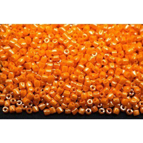 Бисер чешский PRECIOSA Богемский граненый, рубка 9/0 98110 оранжевый непрозрачный, около 10 грамм